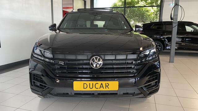 Volkswagen TOUAREG 3.0 TSi 4MOTION R 462 PK / Panoramadak / Trekhaak/