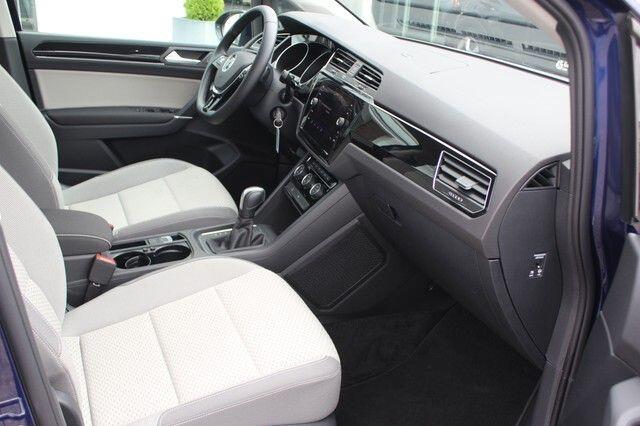Volkswagen TOURAN 2.0 TDI 150 PK DSG 7p ACC LED Navi Stoelverwarming 7 zitter