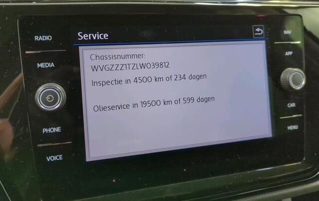 Volkswagen TOURAN 2.0 TDI Dsg Highline Business R R-line Navigatie Camera Acc Dab Led Carplay Sport Comfort Stoelen + Verwarming NL Auto BTW