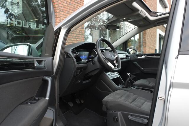 Volkswagen TOURAN 2.0 TDI Comfortline Panoramadak, Trekhaak
