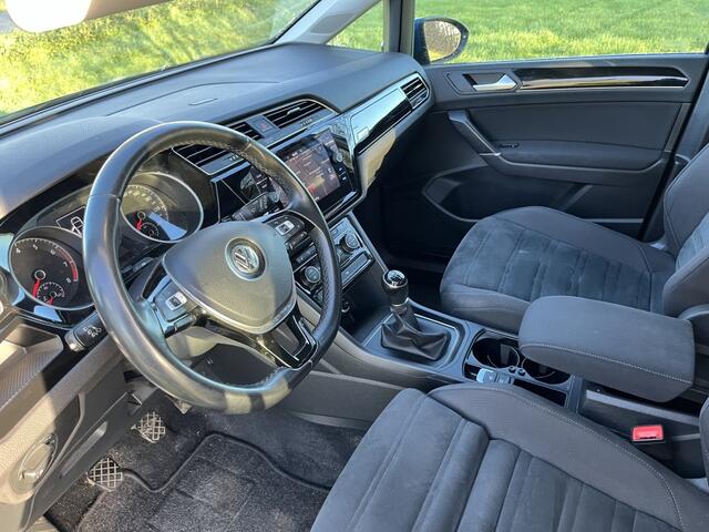 Volkswagen TOURAN 1.2 TSI Comf Bns 7p