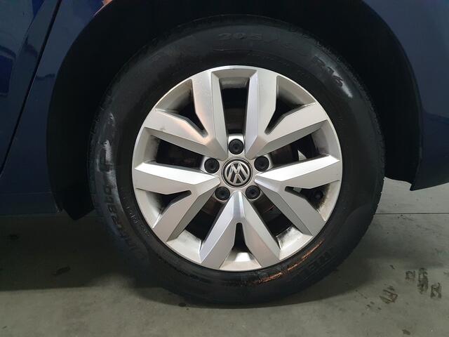 Volkswagen TOURAN 1.5 TSI Comfortline Business NAVI/CRUISE/TRHAAK/CLIMA/LMV