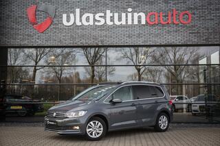 volkswagen-touran-1.5-tsi-highline-