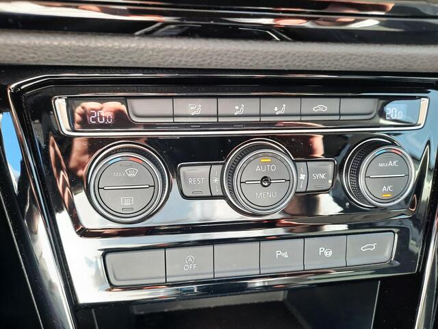 Volkswagen TOURAN 1.4 TSI Highline | Trekhaak | Camera | Navi | Elec. klep |