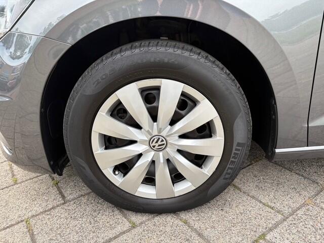 Volkswagen TOURAN 1.5 TSI Comfortline Business 7p | Navi | Cruise | 89.048 km Dealeronderhouden