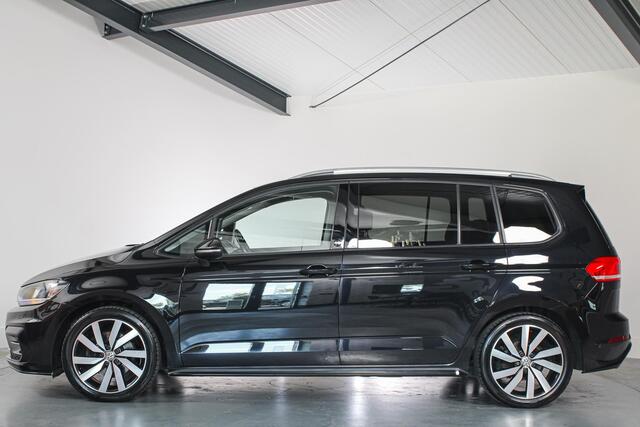 Volkswagen TOURAN 1.4 TSI Join, R-line, 7-Persoons, Trekhaak, Navigatie, Apple Carplay/Android Auto,