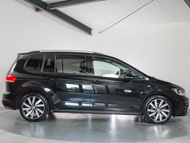 Volkswagen TOURAN 1.4 TSI Join, R-line, 7-Persoons, Trekhaak, Navigatie, Apple Carplay/Android Auto,