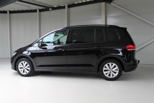 Volkswagen TOURAN 1.4 TSI Highline 7p Automaat Trekhaak | Navigatie | Stoelverwarming |