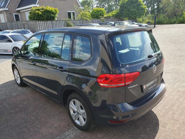 Volkswagen TOURAN 1.5 TSI Comfortline Business