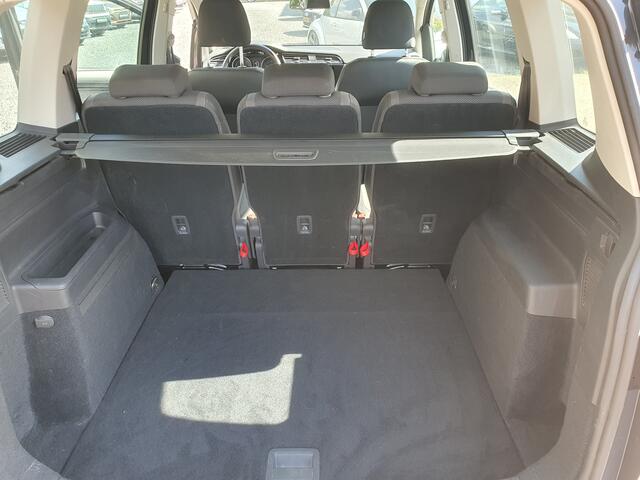 Volkswagen TOURAN 1.5 TSI Comfortline Business