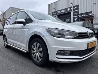 volkswagen-touran-2.0-tdi-scr-autom