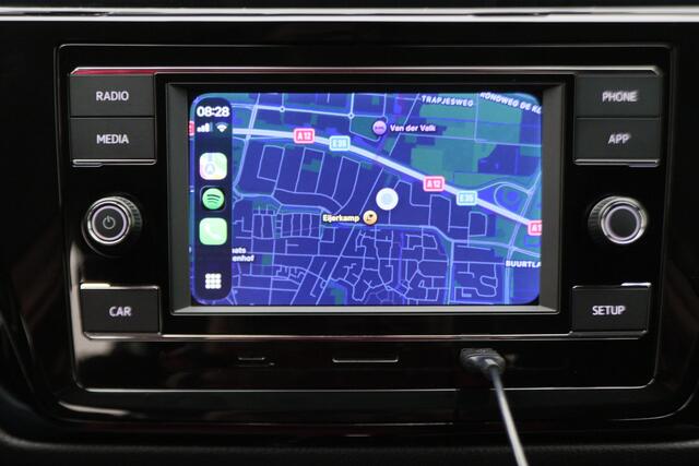 Volkswagen TOURAN 1.4 TSI DSG Highline Edition R-Line 7p Climate, ACC, Stuur/Stoel Verwarming, Apple Carplay, LED, Trekhaak, 18''