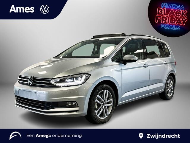Volkswagen TOURAN 1.5 150pk TSI Highline 7p Panoramaschuif-kanteldak | Navigatie 'Discover Media' | Koplampverlichting led