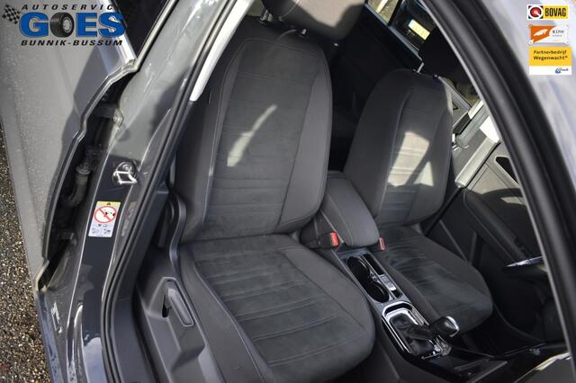 Volkswagen TOURAN Highline BMT/Start-Stop