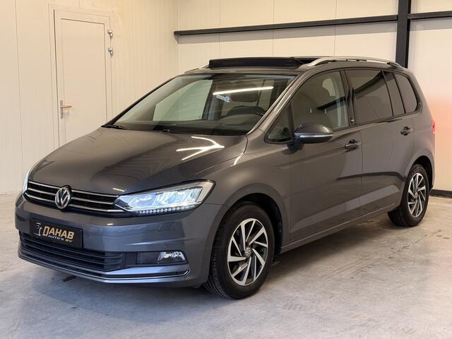 Volkswagen TOURAN 1.4 TSI Comfortline 7p | Pano | Stoelverwarming | Achteruitrijcamera | Trekhaak | Apple Carplay / Android Auto |