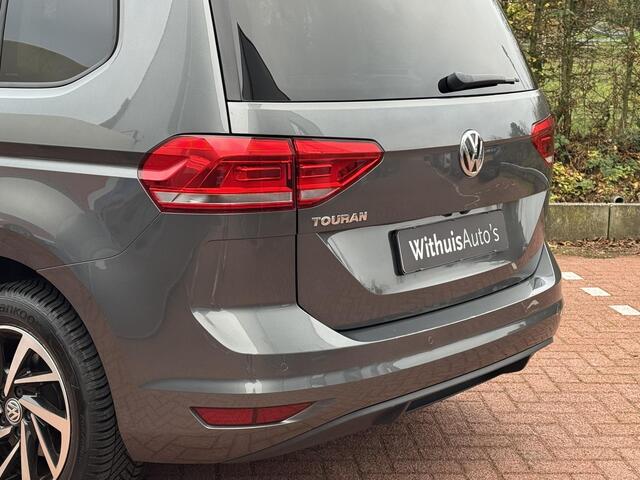 Volkswagen TOURAN 1.0 TSI 115PK Highline 7p AdaptiveCruise AppleCarplay Camera 7-Persoons
