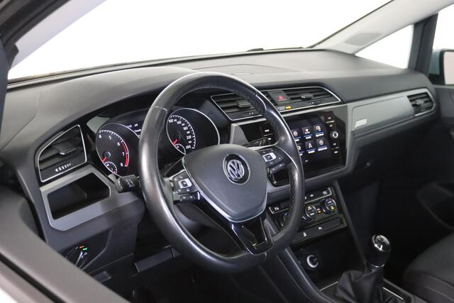 Volkswagen TOURAN 1.2 TSI Comfortline 7-Persoons Trekhaak, Bluetooth,