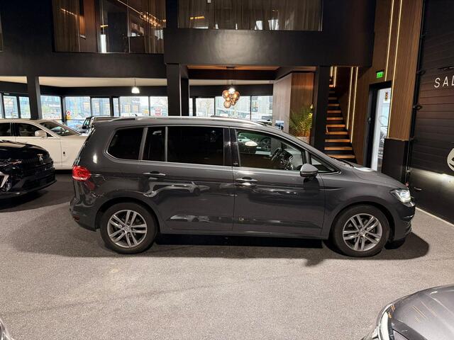 Volkswagen TOURAN 1.4 TSI Highline Business R 7p Pano|Navi|7Zits|