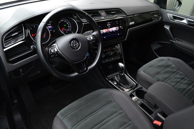 Volkswagen TOURAN 1.4 TSI DSG Highline LED/ACC/Trekhaak/Automaat