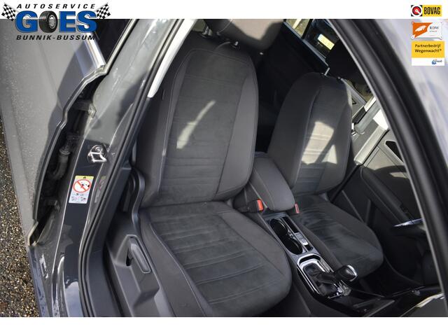 Volkswagen TOURAN III Highline BMT/Start-Stop