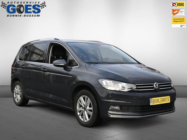 Volkswagen TOURAN 1.5 TSI Highline stoel verw+massage/carplay/7 zitter