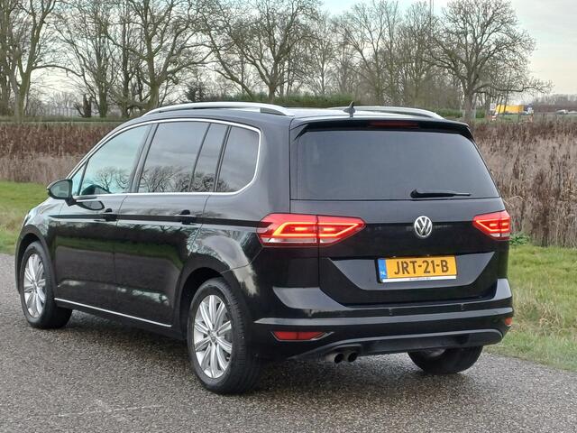 Volkswagen TOURAN 1.4 TSI Highline /Pano/Trekh./Navi/Carplay/Camera/Cruise/