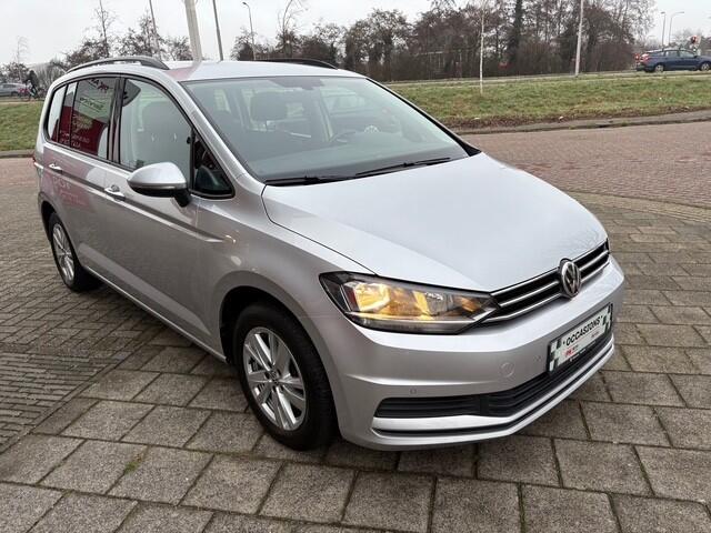 Volkswagen TOURAN 1.5 TSI Highline 7p | Navi \ Cruise | 97.129 km Dealeronderhouden