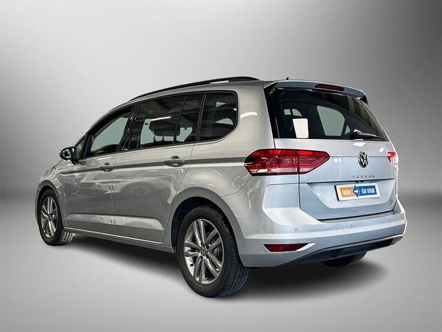Volkswagen TOURAN 1.5 150pk TSI Highline 7p Navigatie 'Discover Media' | Panoramaschuif-kanteldak | Travel Pakket