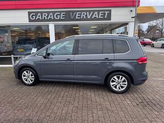 volkswagen-touran-1.5-tsi-highline