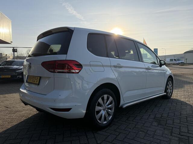 Volkswagen TOURAN 2.0 TDI SCR Comfortline AUTOMAAT | PARKEER SENSOREN | MULTIMEDIA|AIRCO ECC | CRUISE CONTROL ADAPTIVE | DEALER ONDERHOUDEN | AIRCO/ECC |