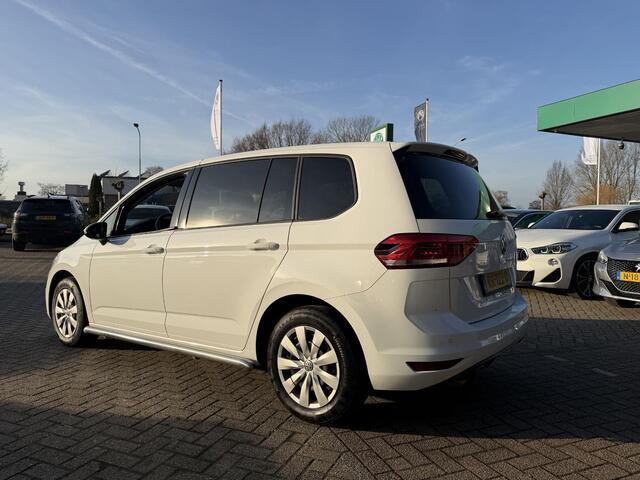 Volkswagen TOURAN 2.0 TDI SCR Comfortline AUTOMAAT | PARKEER SENSOREN | MULTIMEDIA|AIRCO ECC | CRUISE CONTROL ADAPTIVE | DEALER ONDERHOUDEN | AIRCO/ECC |