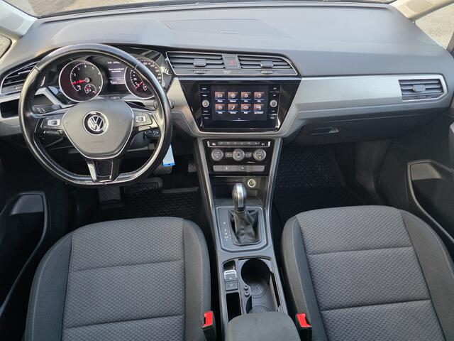 Volkswagen TOURAN 1.5 TSI Highline Business R-Line |7-persoons|CARPLAY|NAVI|
