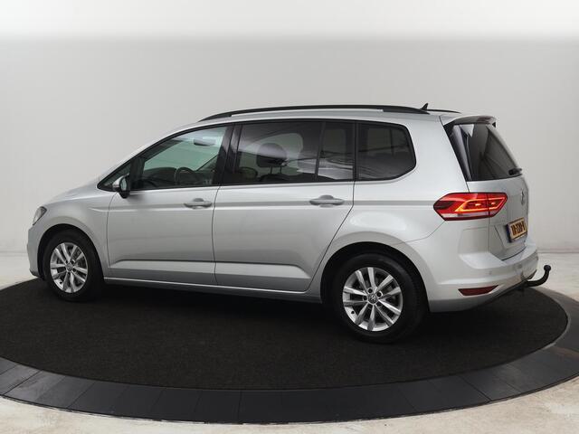 Volkswagen TOURAN 1.2 TSI Comfortline | Trekhaak | Camera | Navigatie | Climate control | Bluetooth | Cruise control | Parkeerhulp