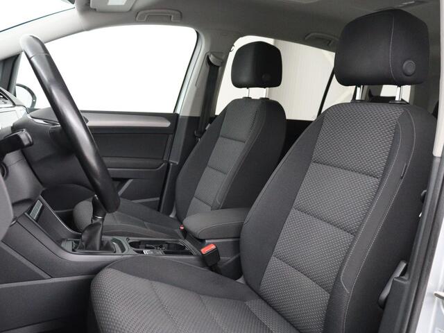 Volkswagen TOURAN 1.2 TSI Comfortline | Trekhaak | Camera | Navigatie | Climate control | Bluetooth | Cruise control | Parkeerhulp