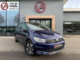 volkswagen-touran-1.5-tsi-150pk-goa