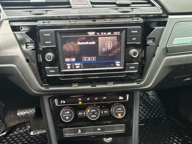 Volkswagen TOURAN 2.0 TDI Comfortline AUTOMAAT / HONDEN WAGEN ! HONDEN AUTO !!!