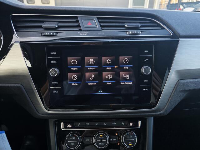Volkswagen TOURAN 1.5 TSI Highline Business R 7p |7-persoons|CARPLAY|NAVI|