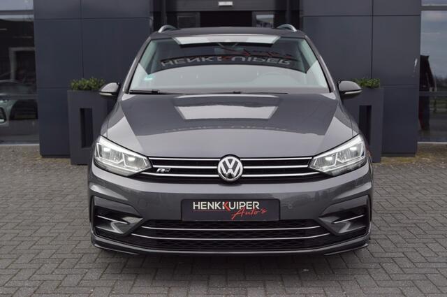 Volkswagen TOURAN 1.5 TSI DSG R-Line / 7 persoons/ Navi / Camera / LED/ PDC/App-Connect