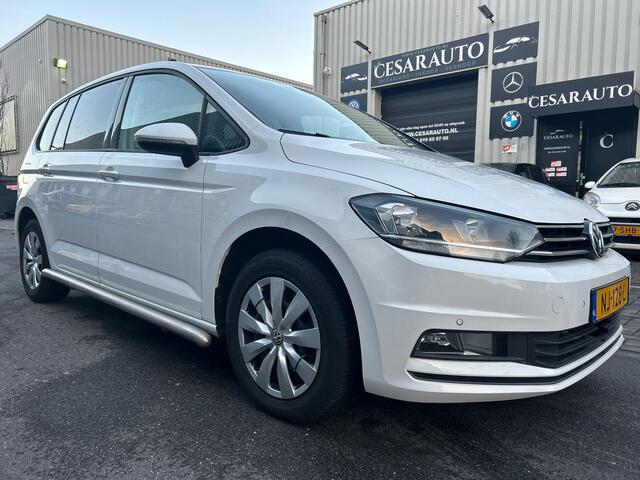 Volkswagen TOURAN 2.0 TDI SCR AUTOMAAT / DEALER ONDERHOUDEN