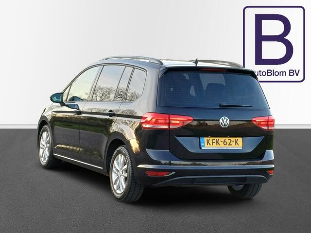 Volkswagen TOURAN 1.5 TSI Comfortline Business 7-Pers. /Led/Navi/Stoelverw./Mas. stoel/Navi/Goed onderhoud/
