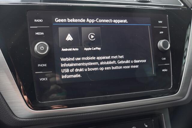 Volkswagen TOURAN 1.5 TSI Comfortline - VIRT. COCKPIT - 7 PERSOONS - CARPLAY - KEYLESS - FULL LED -