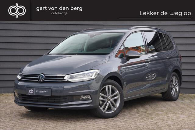 Volkswagen TOURAN 1.5 TSI Comfortline - VIRT. COCKPIT - 7 PERSOONS - CARPLAY - KEYLESS - FULL LED -