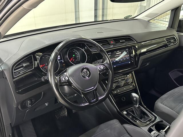 Volkswagen TOURAN 1.4 TSI Highline 7p 150 pk DSG | LED | Navi | Trekhaak |