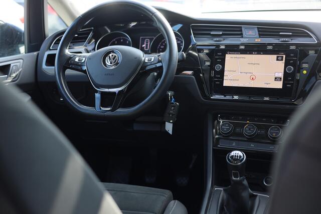 Volkswagen TOURAN 1.0 TSI COMFORTLINE | NAVI | CAMERA | CARPLAY