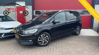 volkswagen-touran-1.4-tsi-highline-