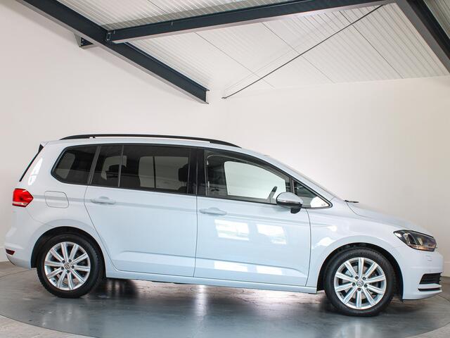 Volkswagen TOURAN 1.4 TSI Comfortline 7-Persoons ACC, Bluetooth, Navigatie, Stoelverwarming