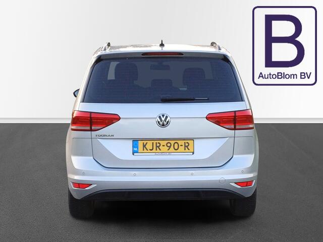Volkswagen TOURAN 1.5 TSI Highline 7- Pers. /Clima/Cruise/Parkh.v+a/Navi/16"/