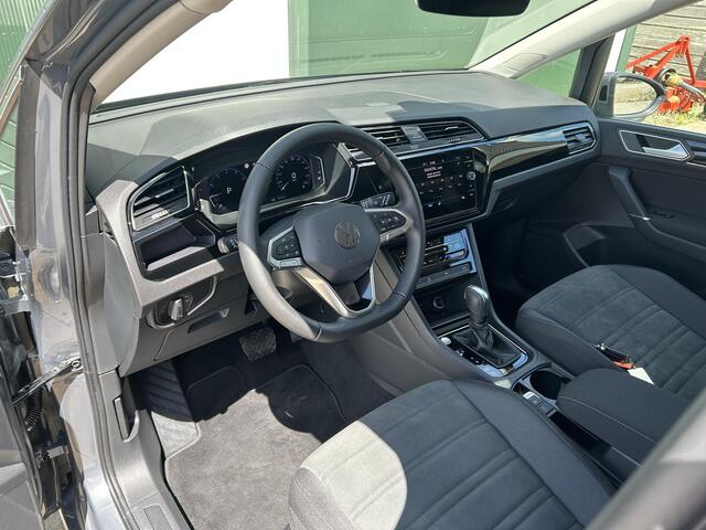 Volkswagen TOURAN 1.5 TSI EVO Highline 150 pk DSG