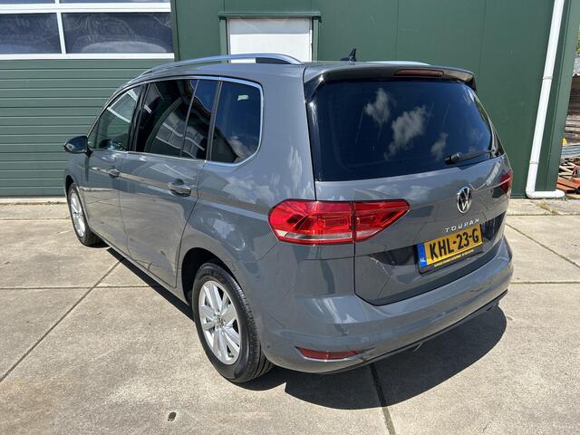 Volkswagen TOURAN 1.5 TSI EVO Highline 150 pk DSG