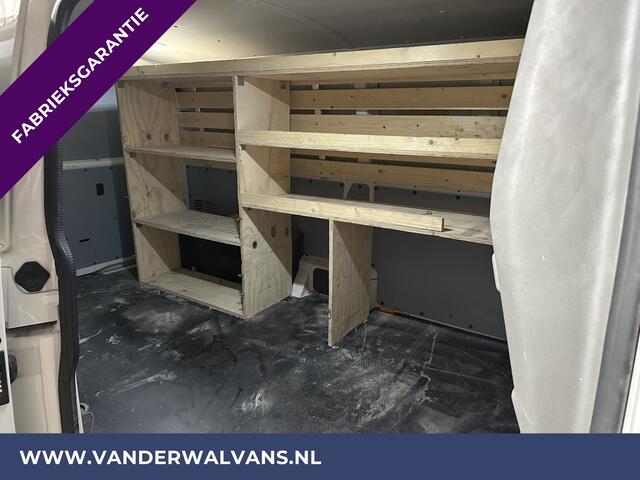 Volkswagen TRANSPORTER 2.0 TDI L2H1 Fabrieksgarantie Euro6 Airco | Apple Carplay | Trekhaak Cruisecontrol, Android Auto, Parkeersensoren, Sidebars, Bijrijdersbank
